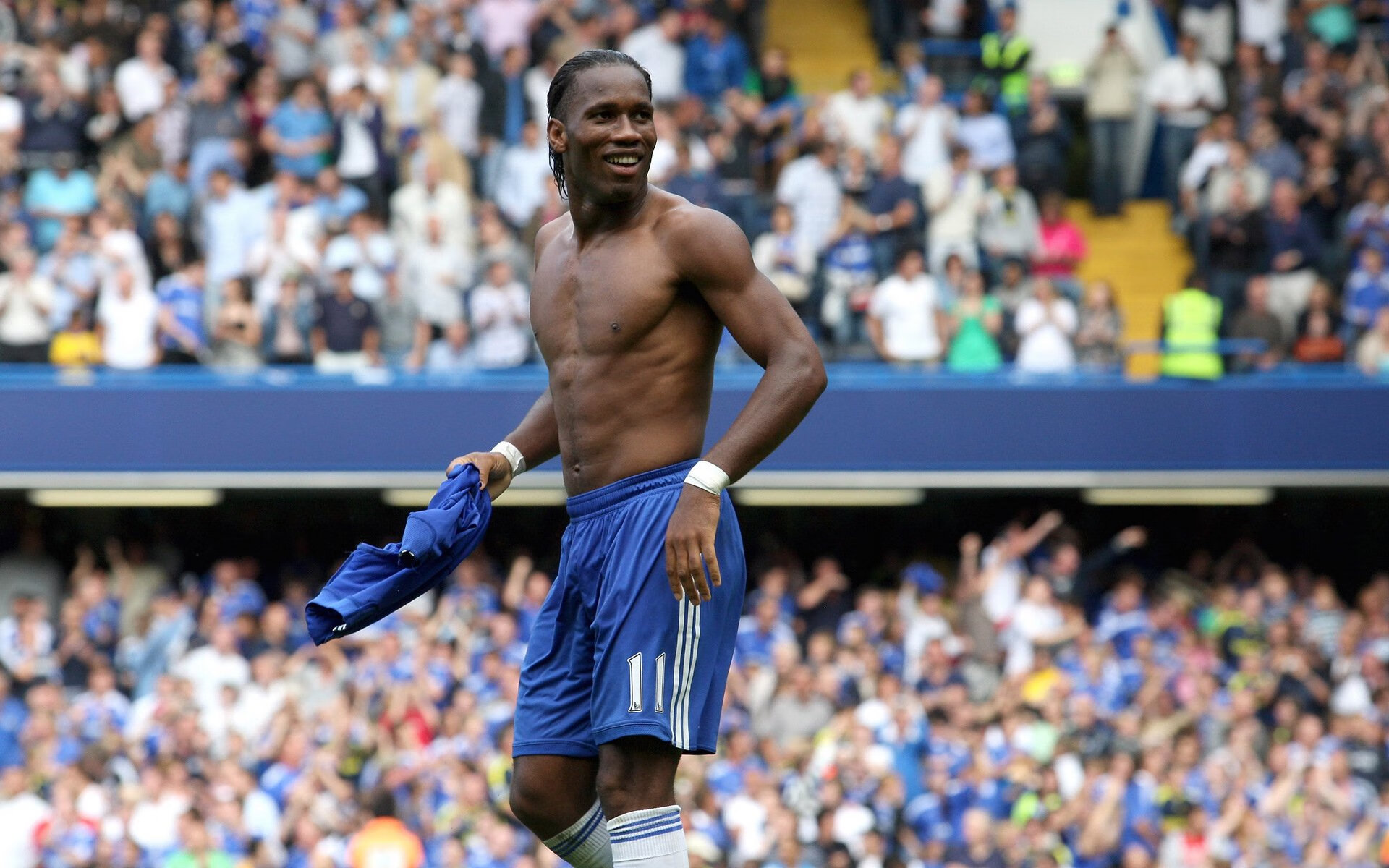 开云体育平台APP-亚洲铁闸震撼伯纳乌！富安健洋攻防统治，改写国家德比叙事